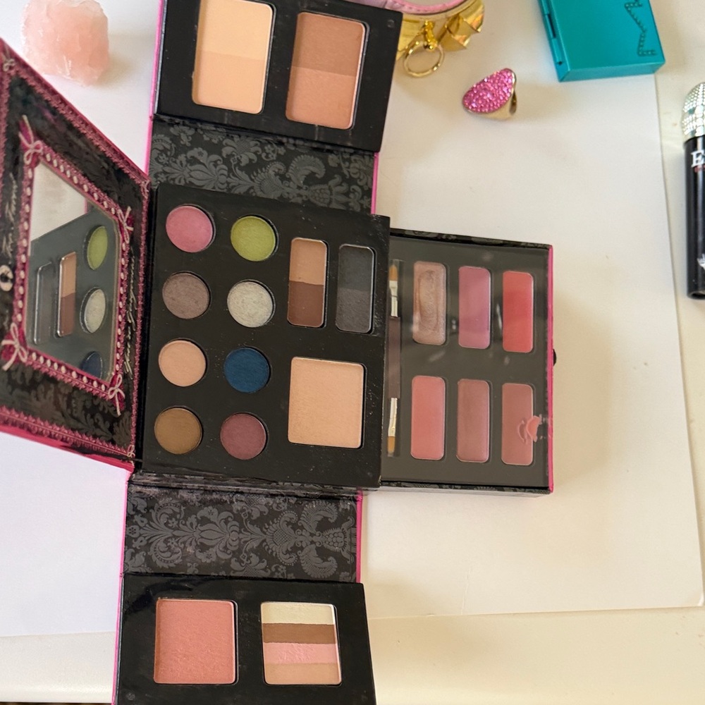 Too Faced The Jewelry Box Pink Diamond Edition Makeup Palette, NWT, perfect - Picture 2 of 11